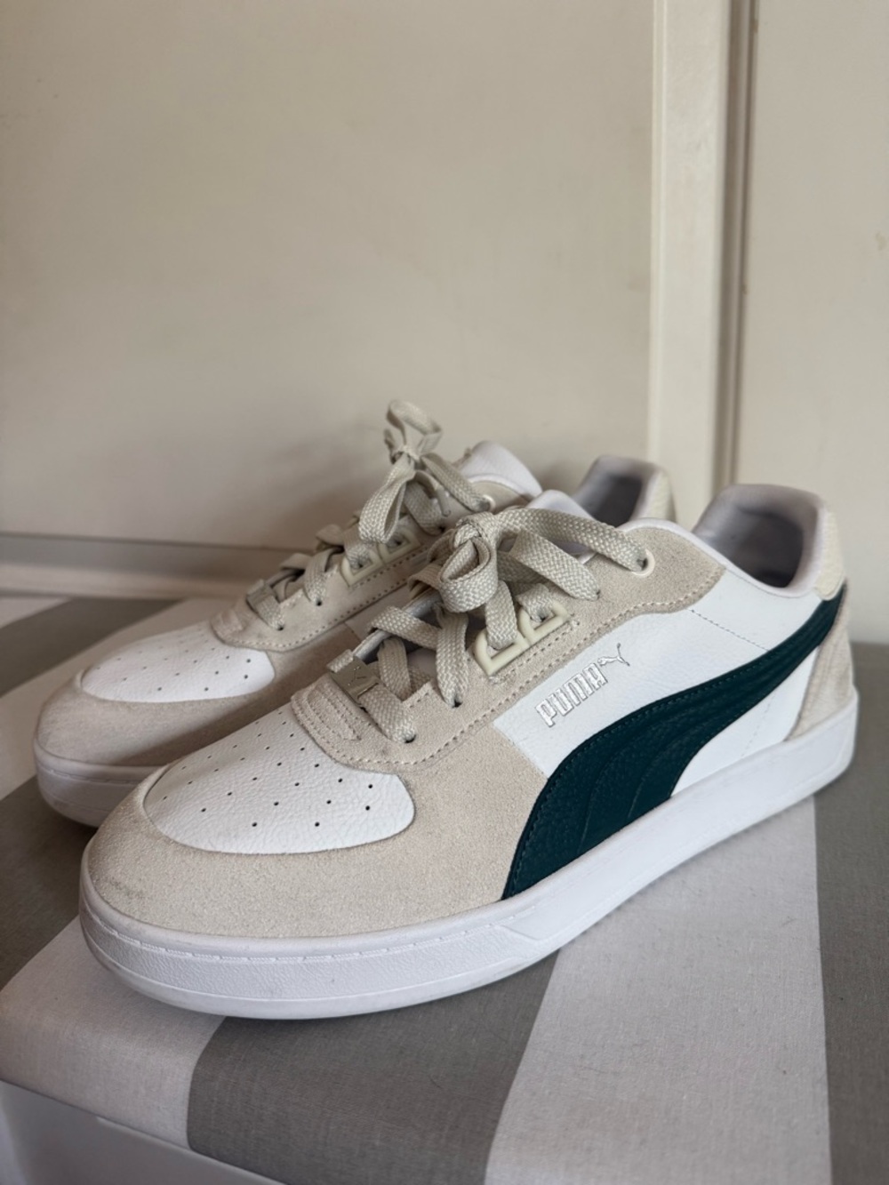 PUMA Caven 2.0 Lux SD Men’s Sneakers in Vapor Gray-Dark Myrtle - Picture 3 of 11